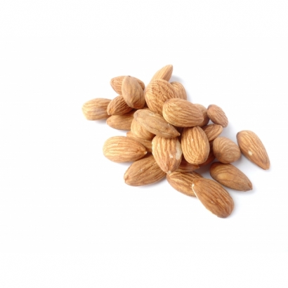 almonds-1567358.jpg